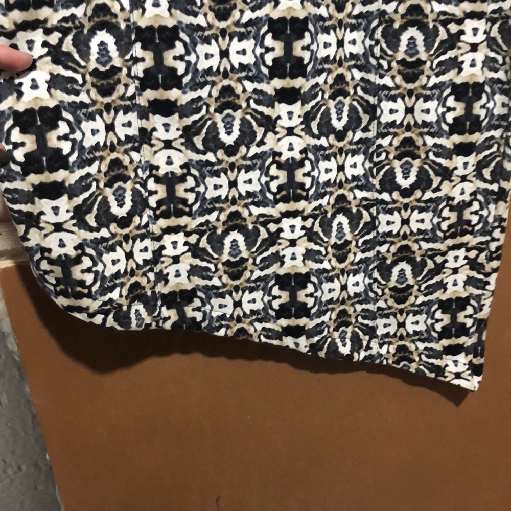 Express Dress - Picture 4 of 6